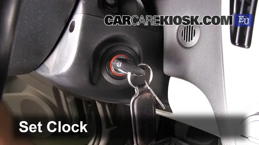 2008 Kia Ceed LX 1.4L 4 Cyl. Clock